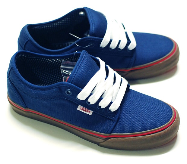 in4mation-vans-chukka-low