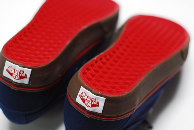 in4mation-vans-chukka-low