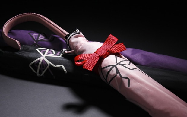lanvin-2009-holiday-gift-collection