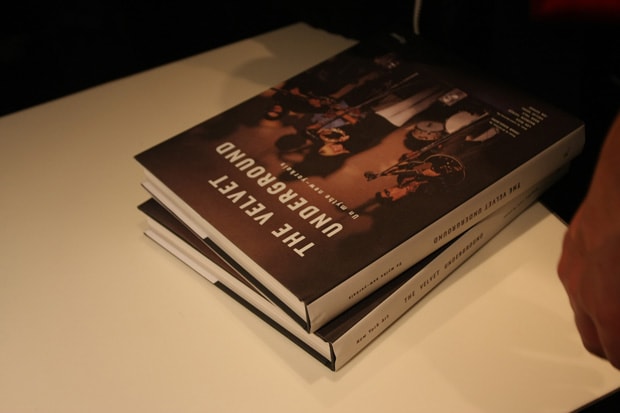 lou-reed-book-signing-colette
