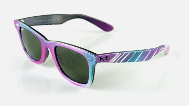 maya-hayuk-ray-ban-wayfarers
