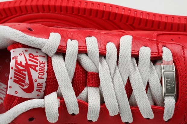 nike-air-force-1-premium-sport-red