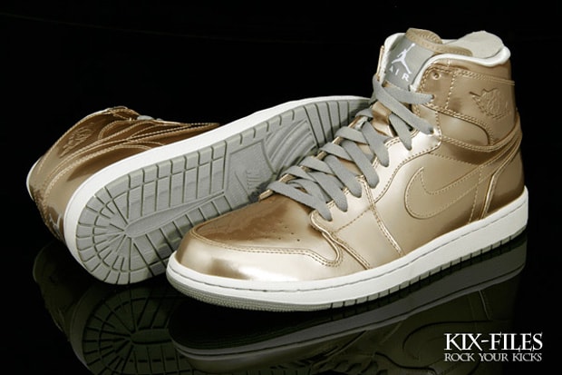 nike-air-jordan-1-retro-zinc