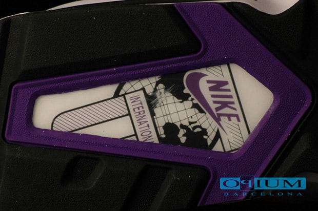 nike-air-max-st-limited-edition