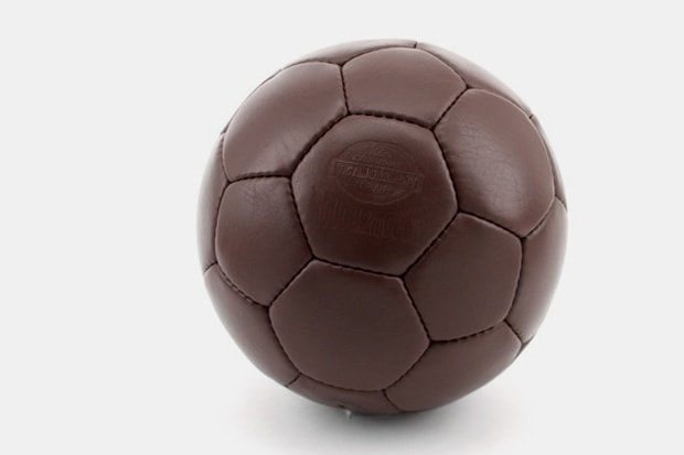 sfida-artist-football-collection