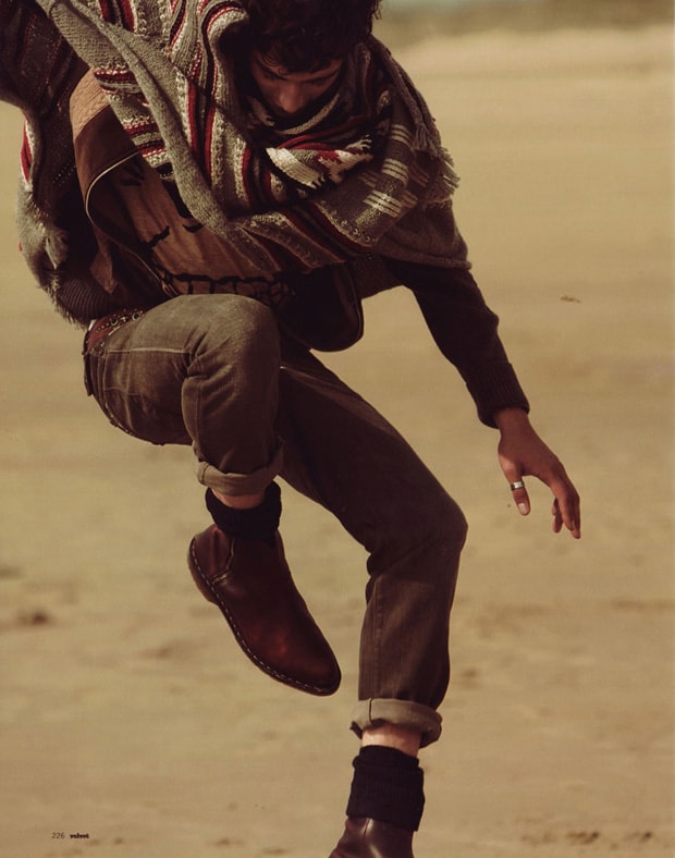 velvet-december-2009-photoshoot