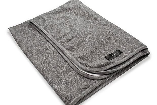 wings-horns-tiger-fleece-blanket