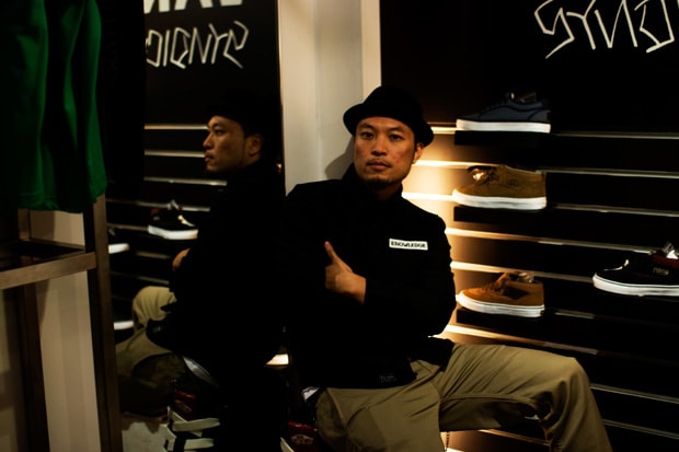 8five2-vans-10th-anniversary-chukka-low