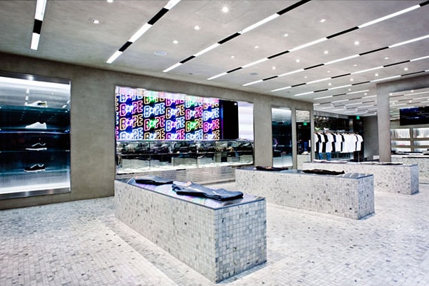bape-store-singapore-opening