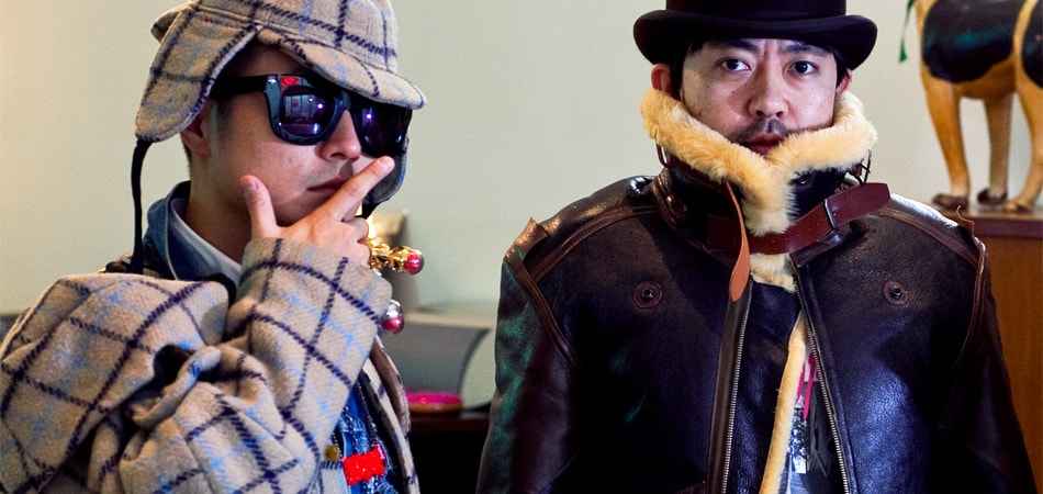 A BATHING APE® IS AMBUSH®ED!!!