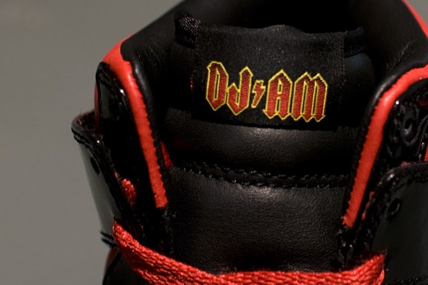 dj-am-nike-sportswear-dunk-high-closer-look
