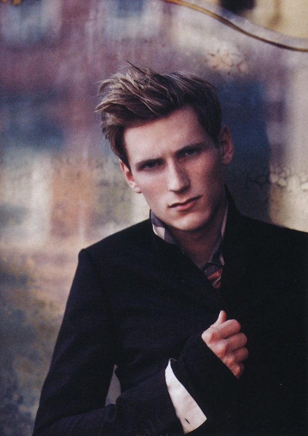 GQ Japan "New British Attitude" Editorial - Burberry Prorsum 2010 Spring/Summer