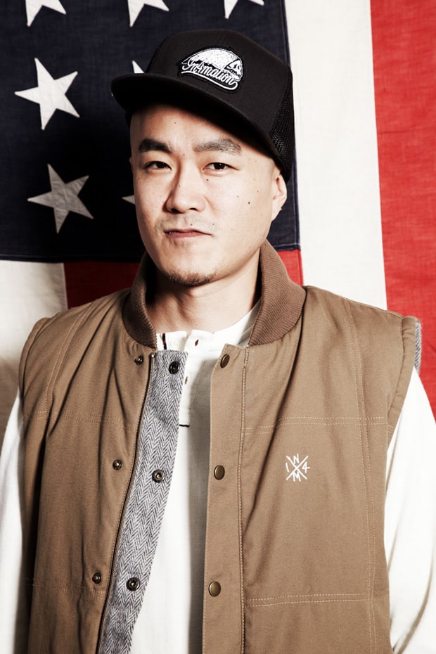 in4mation-2009-holiday-lookbook