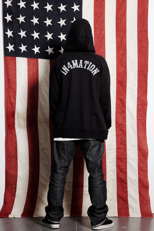 in4mation-2009-holiday-lookbook