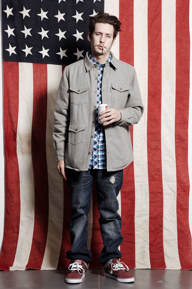 in4mation-2009-holiday-lookbook
