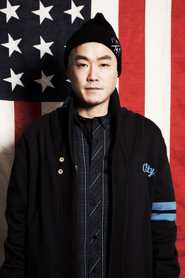 in4mation-2009-holiday-lookbook