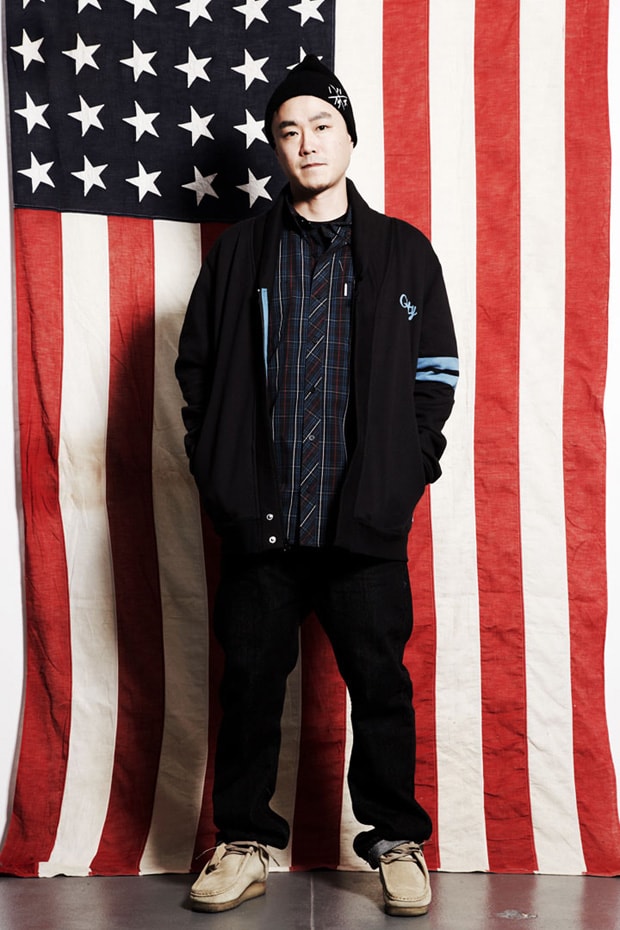 in4mation-2009-holiday-lookbook