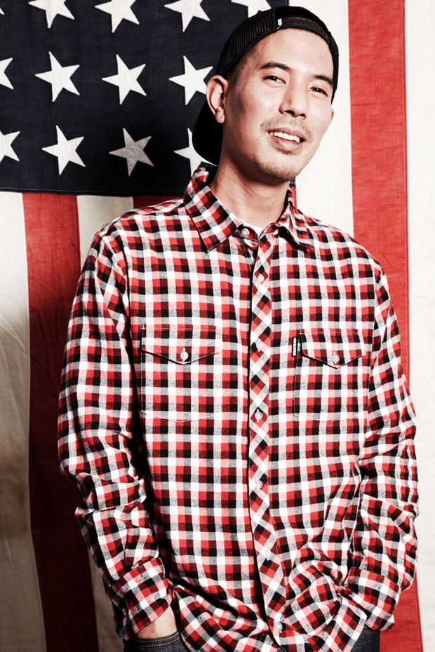 in4mation-2009-holiday-lookbook