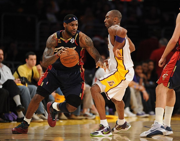NBA Christmas Day Air Max LeBron VII & Zoom Kobe V