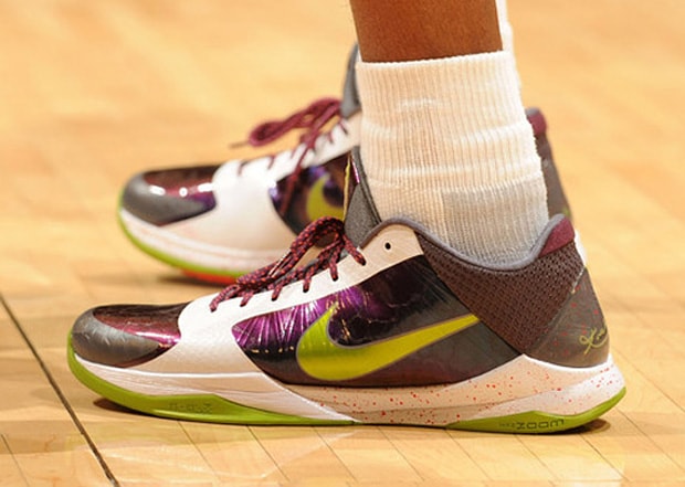 NBA Christmas Day Air Max LeBron VII & Zoom Kobe V