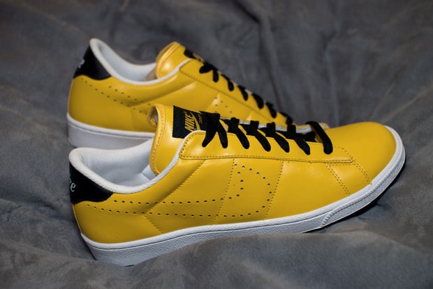 nike-air-zoom-tennis-classic