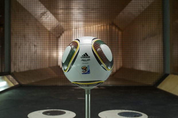 adidas Jabulani Official 2010 FIFA World Cup Ball