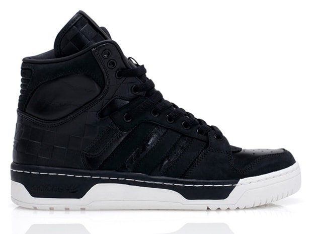 adidas Originals 2010 Spring Black Pack