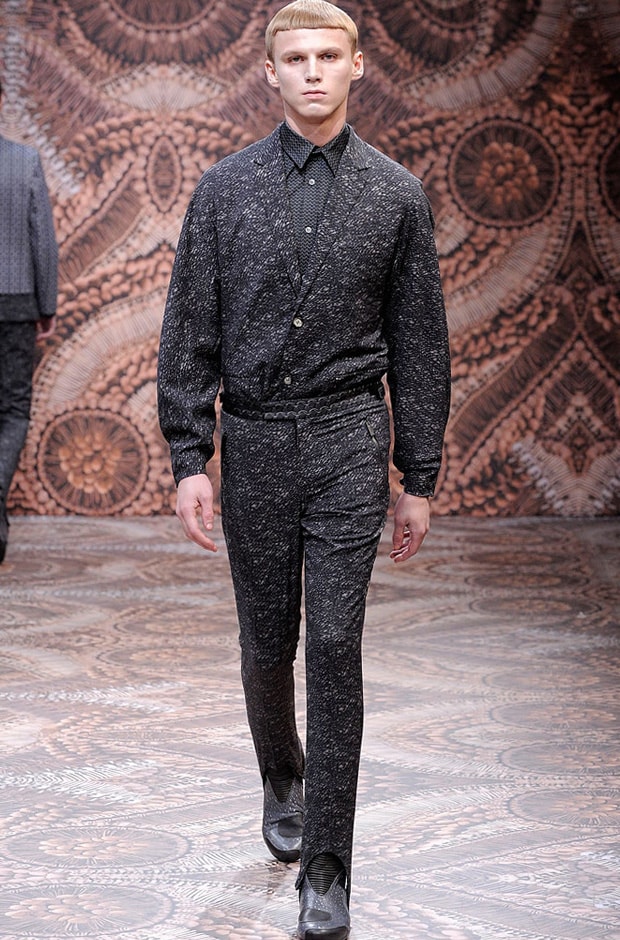 Alexander McQueen 2010 Fall Collection