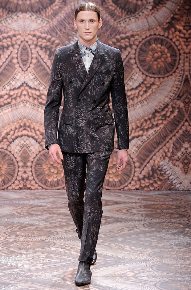 Alexander McQueen 2010 Fall Collection