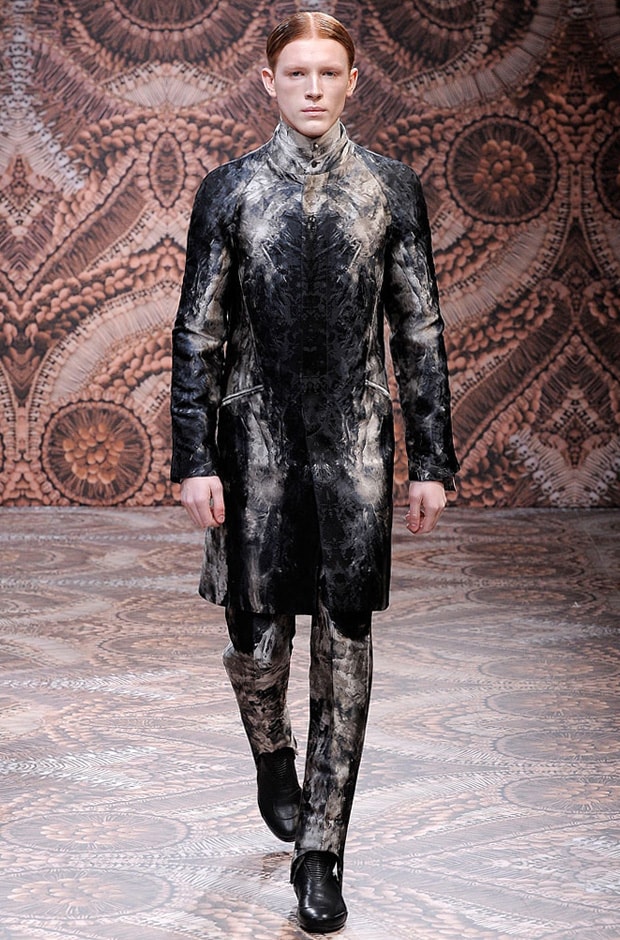 Alexander McQueen 2010 Fall Collection
