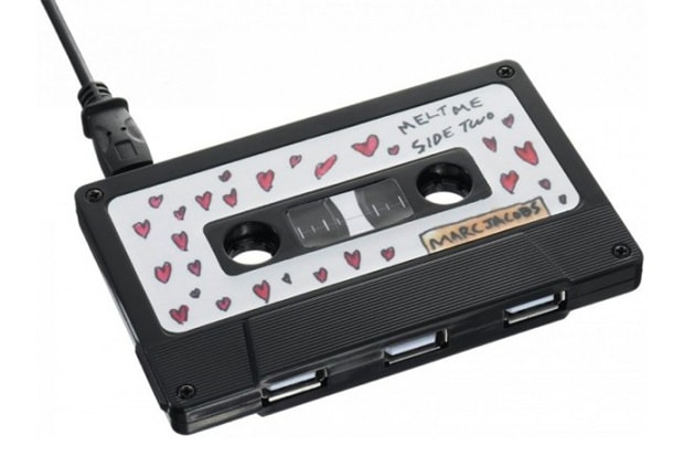 Marc Jacobs USB Hub