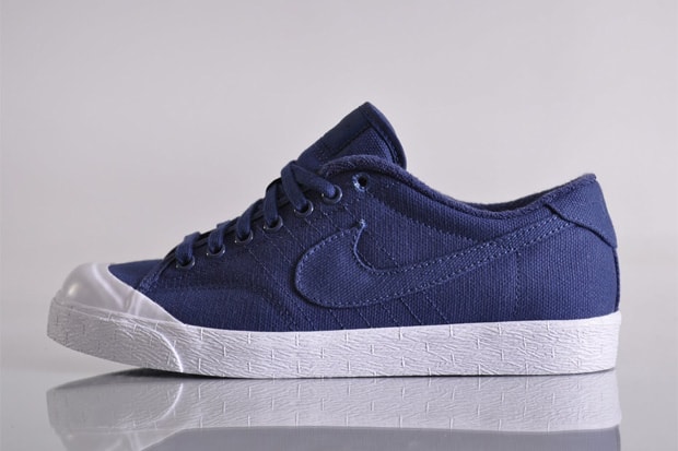 Nike 2010 Spring All-Court Canvas