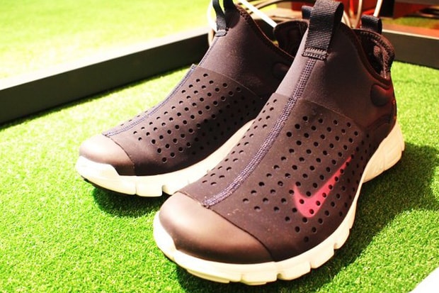 Nike Sportswear Store by Head Porter Plus 