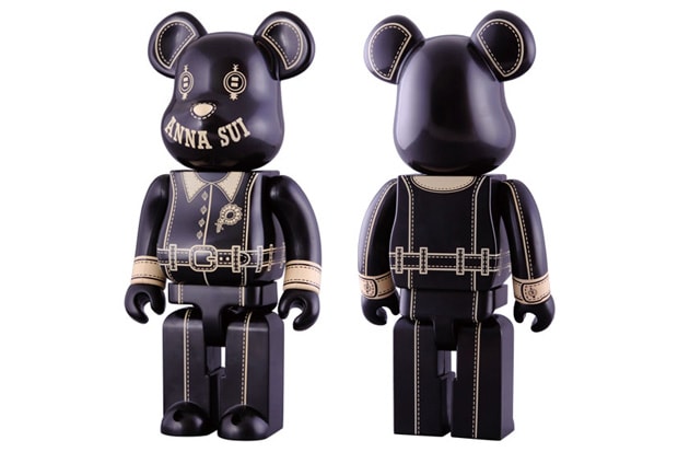 Anna Sui x Medicom Toy 400% Bearbrick 
