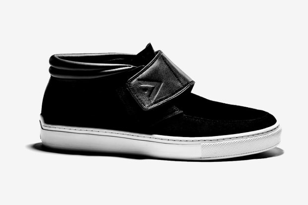 Ateliers Arthur 2010 Fall Footwear 