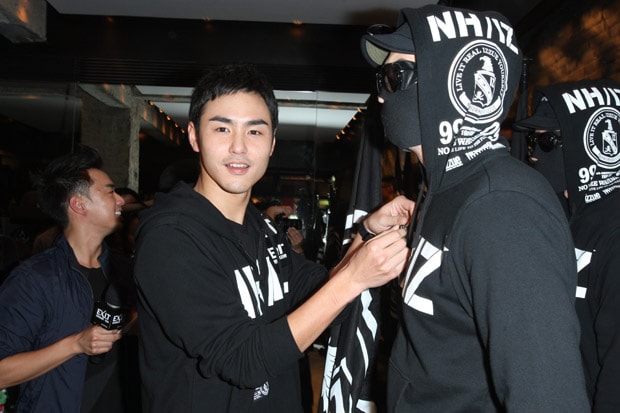 NEIGHBORHOOD x izzue 2010 Spring Collection