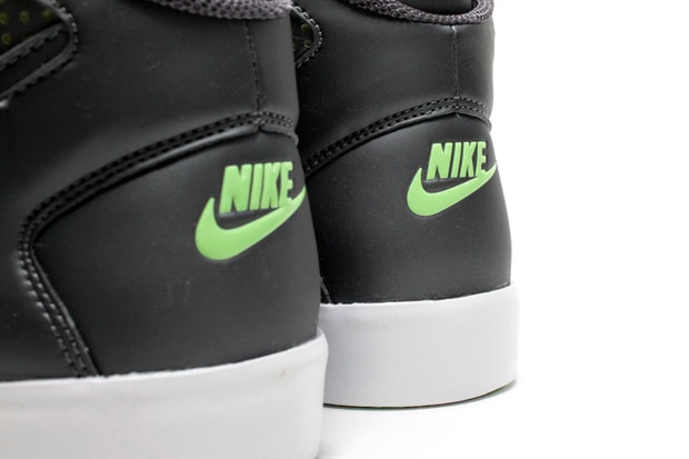 Nike Auto Flight 2010 Spring Dark Grey/Electric Green