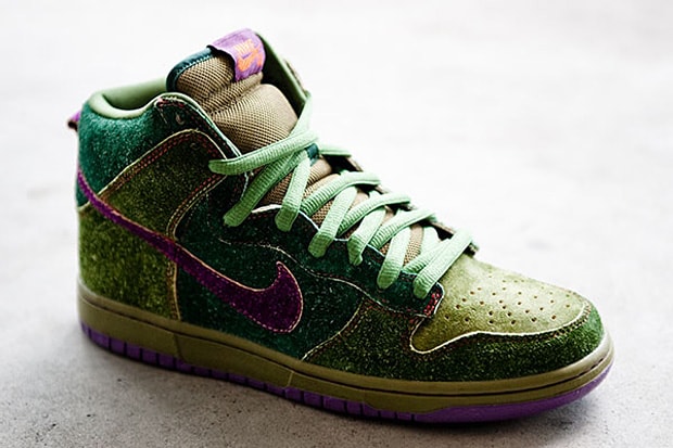 Todd Bratrud x Nike SB Dunk High Premium "Skunk" 