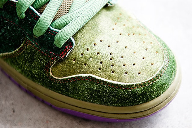 Todd Bratrud x Nike SB Dunk High Premium "Skunk" 