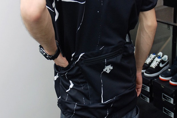 Futura x DESCENTE 2010 Spring/Summer Jersey