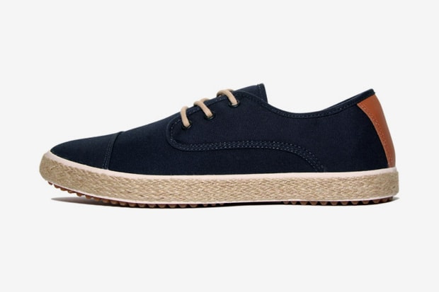 Generic Surplus 2010 Spring/Summer Collection Wino