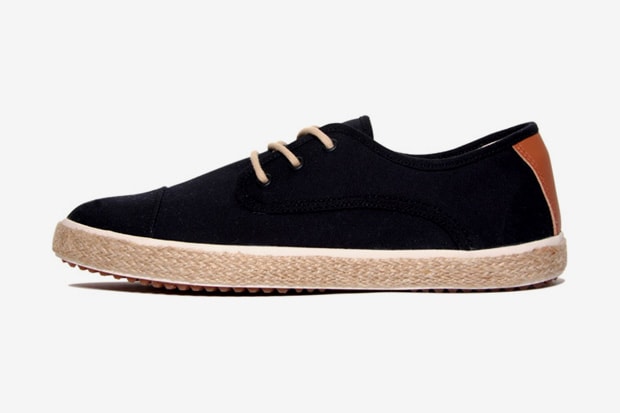 Generic Surplus 2010 Spring/Summer Collection Wino