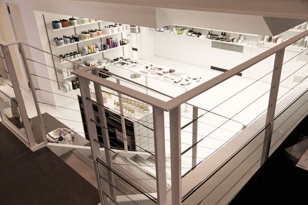 “la pharmacie” by colette
