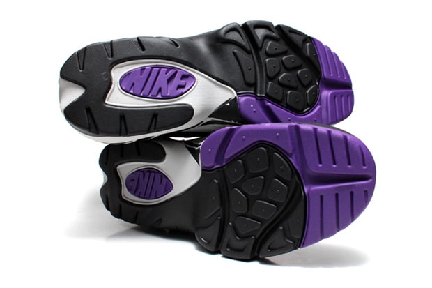 Nike 2010 Spring Air Carnivore Retro