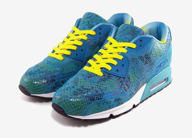 Nike Air Max 90 "Na'vi" Sample