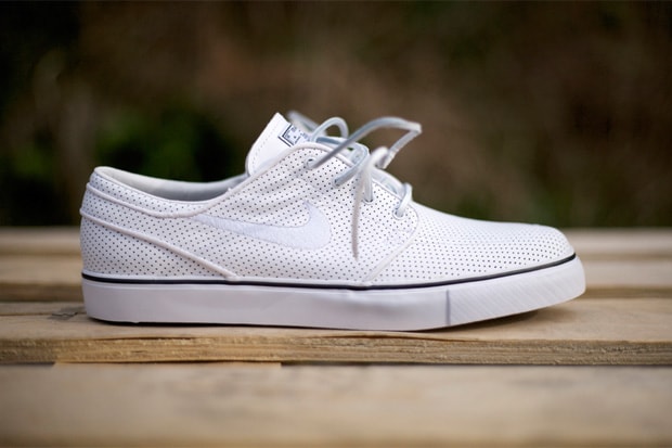 Nike SB "White Perforated" Zoom Stefan Janoski 