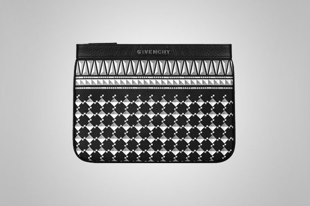 Givenchy 2010 Fall/Winter Accessories