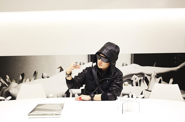 Louis Vuitton “Journey of a Man’s Wardrobe”: Verbal