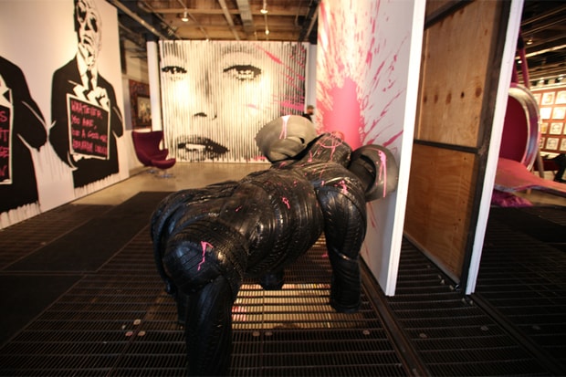 MR. Brainwash ICONS REMIX Exhibition 