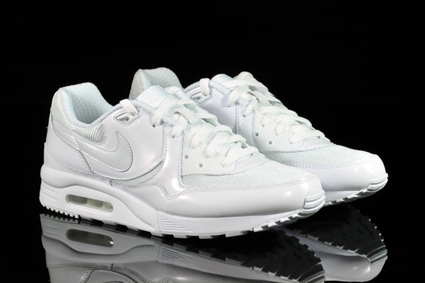 Nike Sportswear Air Max Light "Pure White"